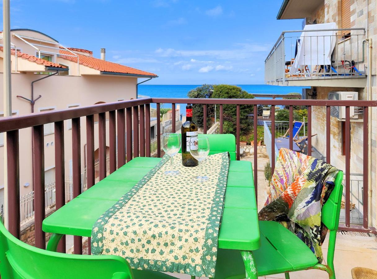 Le Dune Sea View Apartments - Futura Cav San Vincenzo Exterior foto